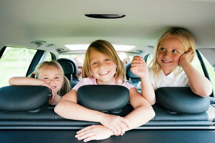 Voyager avec des enfants en voiture