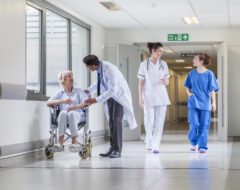 Santé : les Français satisfaits des personnels mais demandent plus de moyens