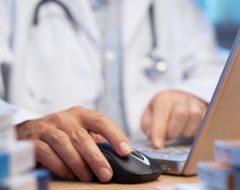 Bientôt un dossier médical partagé pour tous les Français