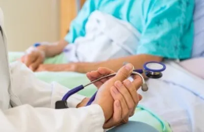 Surcomplémentaire hospitalisation : à quoi sert-elle ?