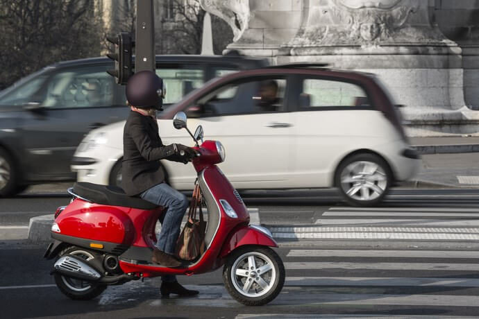 Qui peut conduire un scooter sans permis?