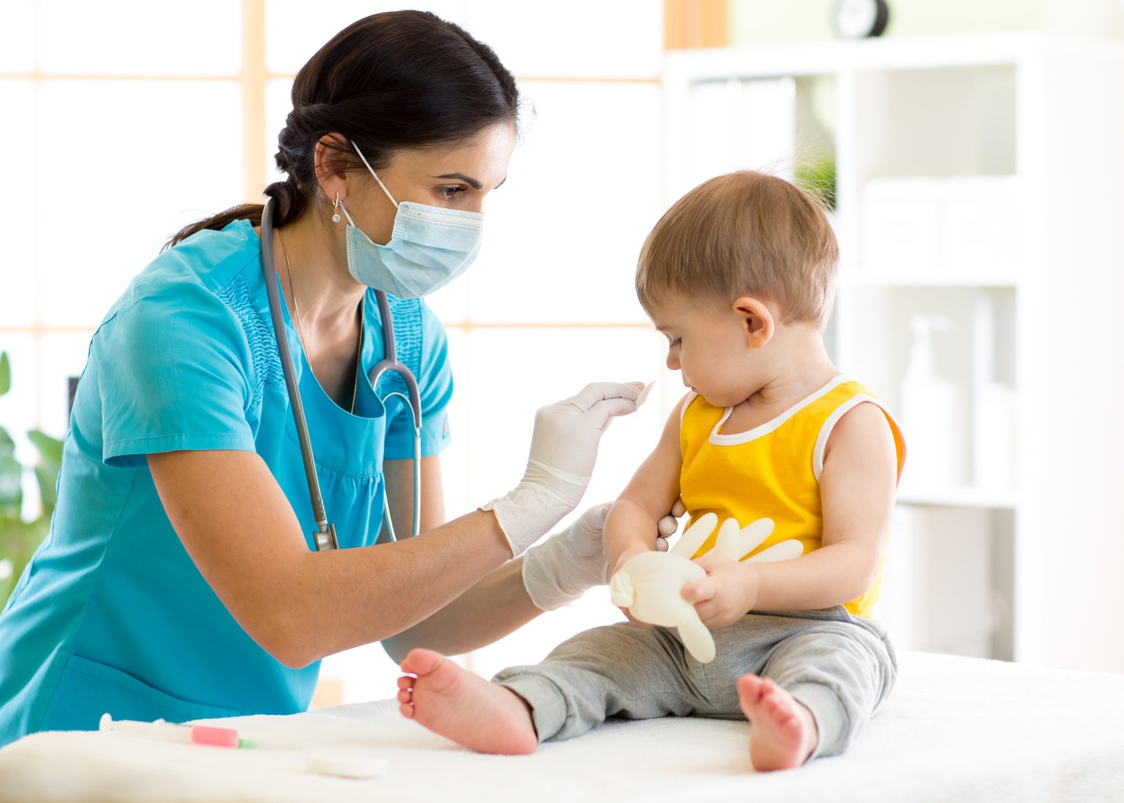 Mutuelle : le vaccin contre la coqueluche est indispensable (et c'est remboursé)