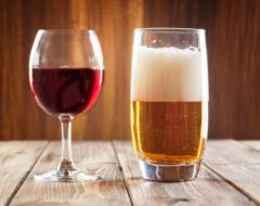 Alcool : des médecins proposent d’instaurer un prix minimum de vente