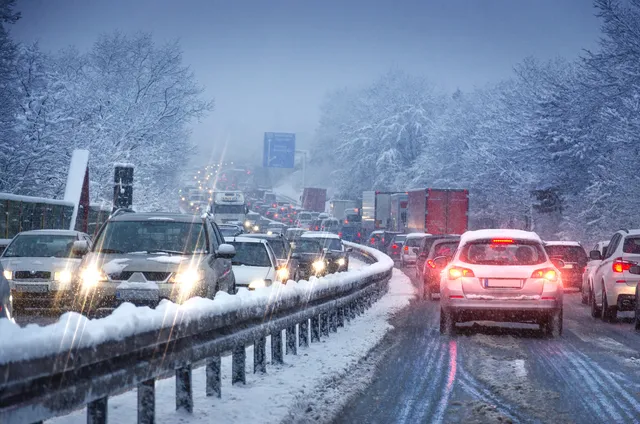 Vacances de Noël : quelques conseils pour rouler en toute sécurité