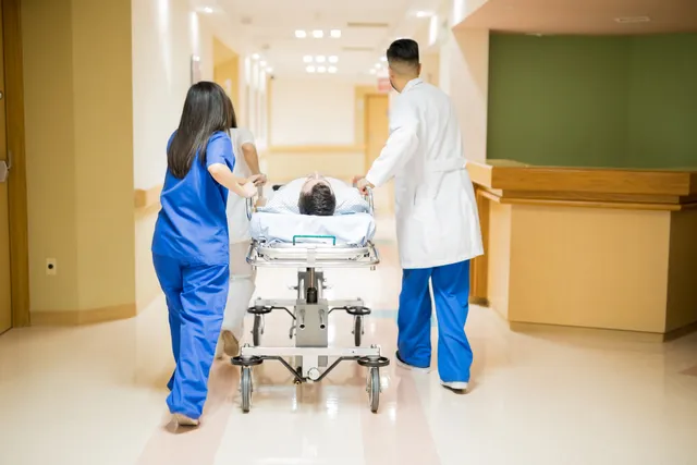 Mutuelle santé : 400 millions d’euros transférés de la Sécu vers les complémentaires en 2026