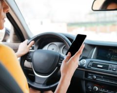 Téléphone au volant : vers un alourdissement des sanctions ?