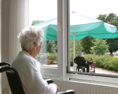 Grand âge et dépendance : une prise en charge insuffisante qui préoccupe