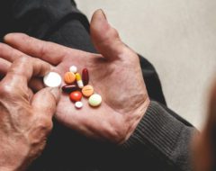 Une consommation de médicaments trop importante chez les seniors