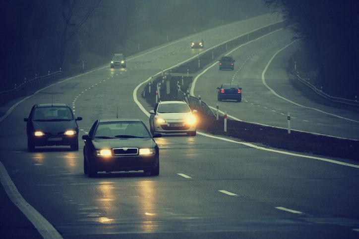 Pluie De Scuds C Est Quoi Conduire sous la Pluie : conseils de sécurité | LeLynx.fr