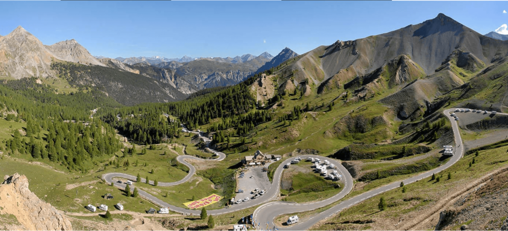 Les Plus Belles Routes D'auvergne A Moto