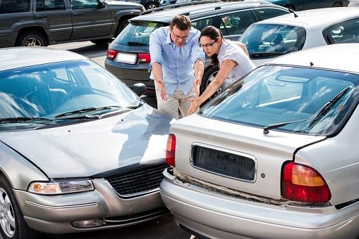 Plaques d'immatriculation: les autorités donnent un délai aux propriétaires  de voitures pour être en règle