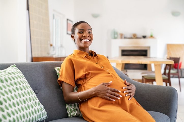 Pourquoi avez-vous besoin d'un oreiller de maternité ou de grossesse  lorsque vous attendez