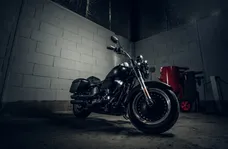 Pourquoi doit-on assurer une moto qui ne roule pas ?