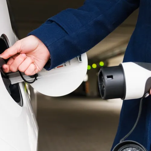 Une prime pour transformer une voiture thermique en électrique