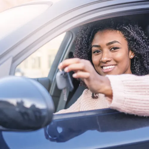 Jeune conducteur : ces villes où s’assurer coûte le plus cher