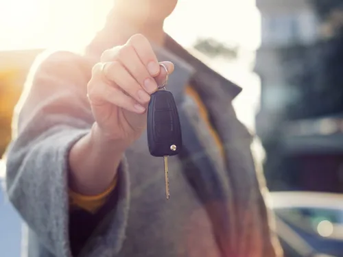 Assurance auto : comment se débarrasser d’une vieille voiture ?
