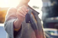 Assurance auto : comment se débarrasser d’une vieille voiture ?