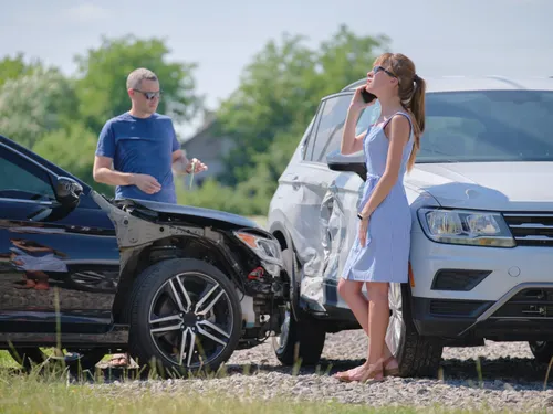 Assurance auto : que faire en cas d&rsquo;accident de voiture à l&rsquo;étranger ?