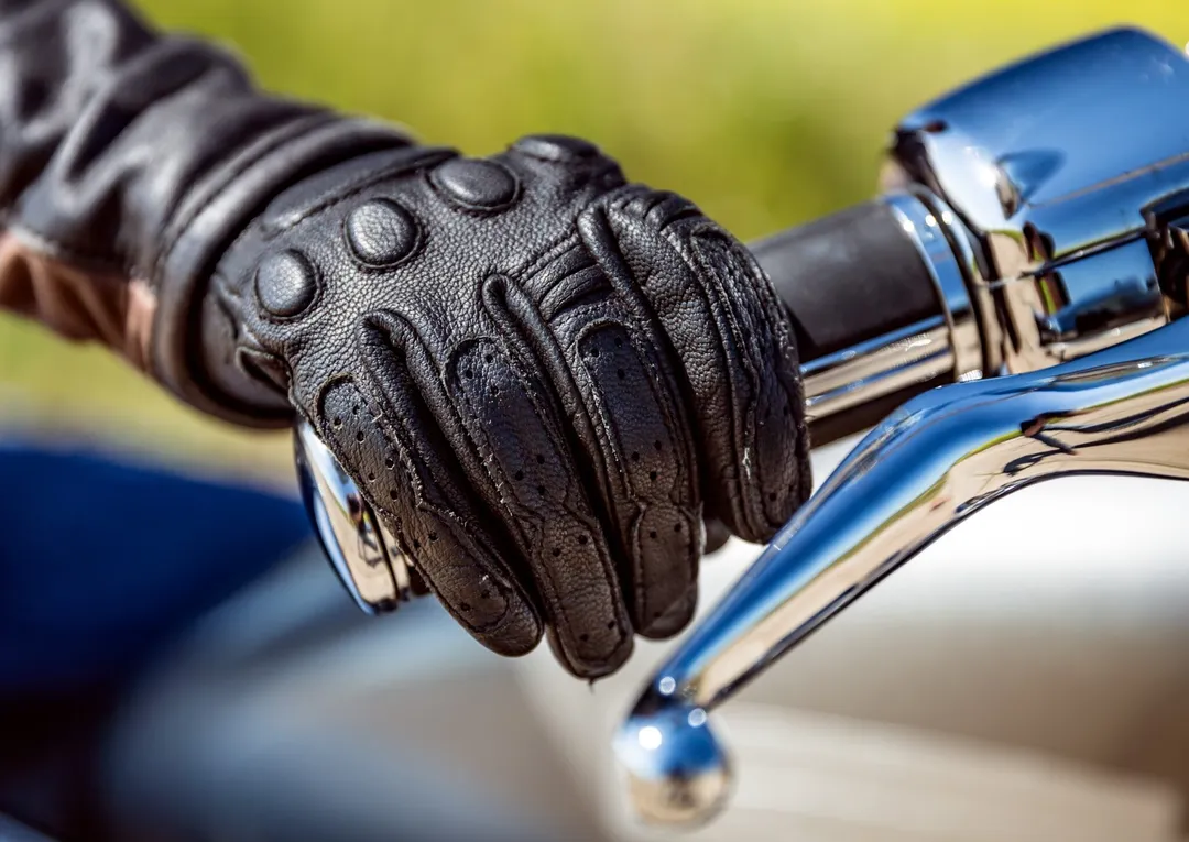 Top 6 des équipements de moto pour se protéger du froid