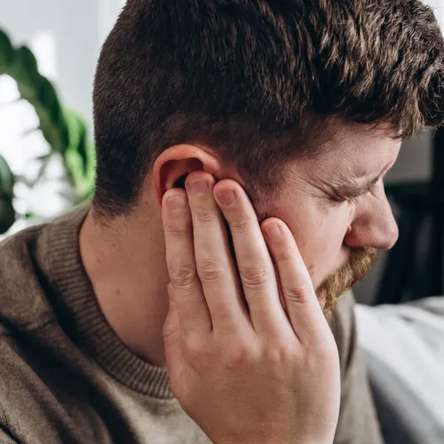 Acouphènes et protection auditive : pourquoi et comment préserver votre ouïe ?