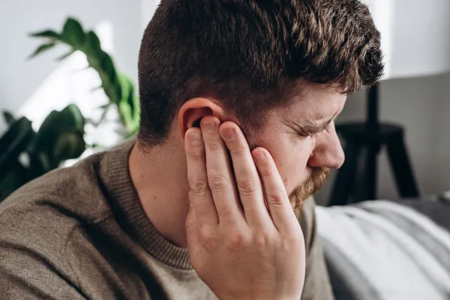 Acouphènes et protection auditive : pourquoi et comment préserver votre ouïe ?