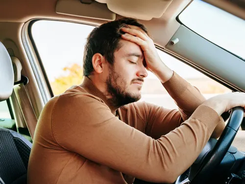 Assurance auto et sommeil : comment éviter la fatigue au volant ?