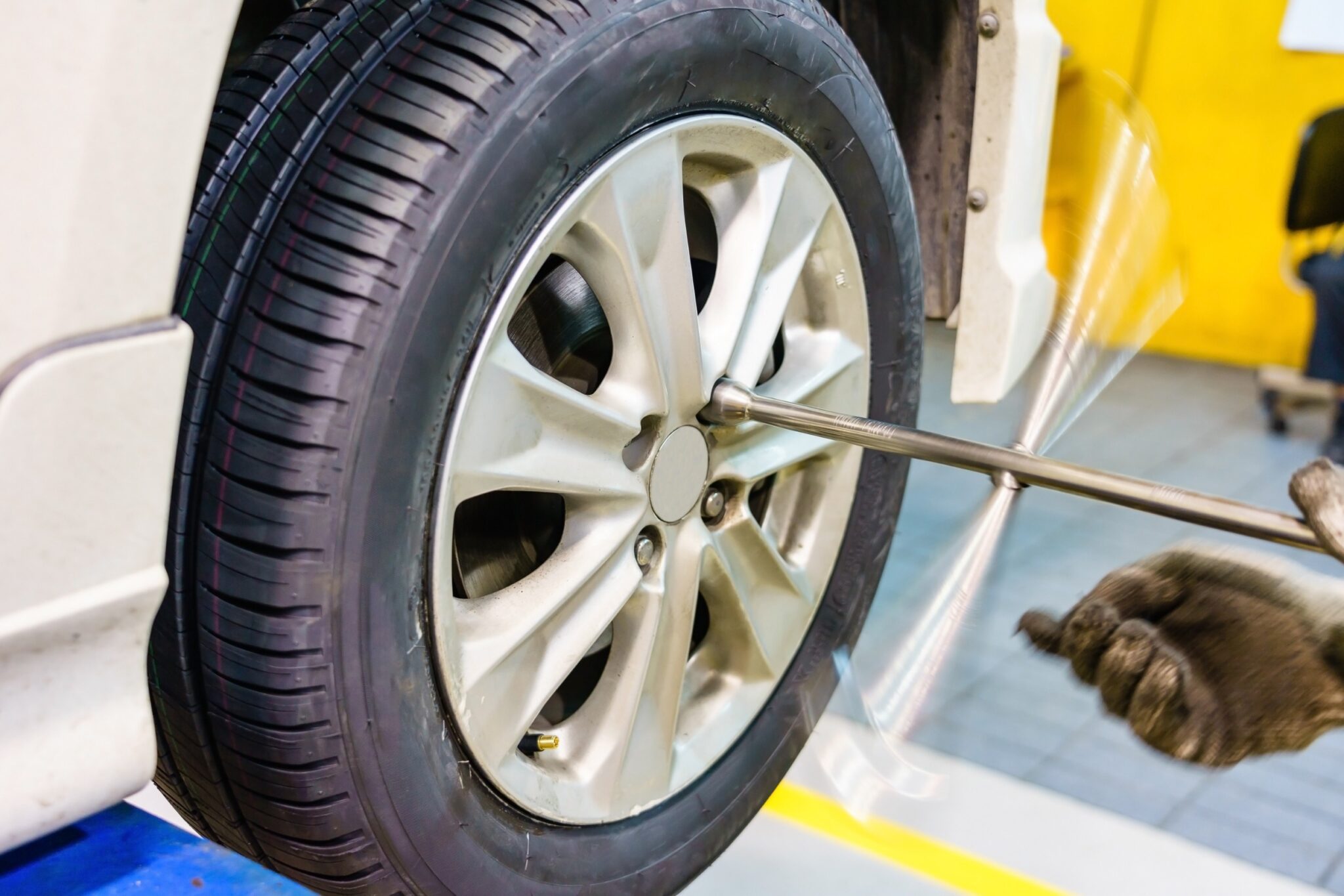 Assurance auto sécurité faut-il toujours avoir roue de secours contactez assistance dépannage-remorquage Assurance auto sécurité faut-il toujours avoir roue de secours contactez assistance dépannage-remorquage