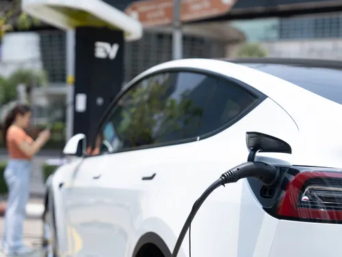 Augmentation des prix de l’électricité : la voiture électrique reste-elle économique ?