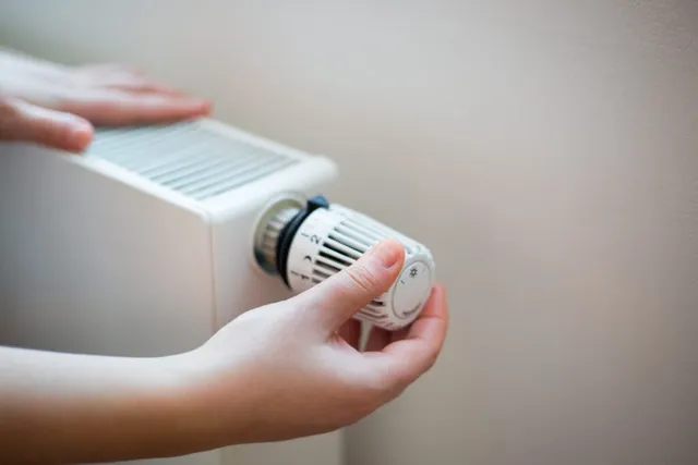 Chauffage : faut-il choisir le gaz ou l&rsquo;électricité pour se chauffer à moindres frais ?