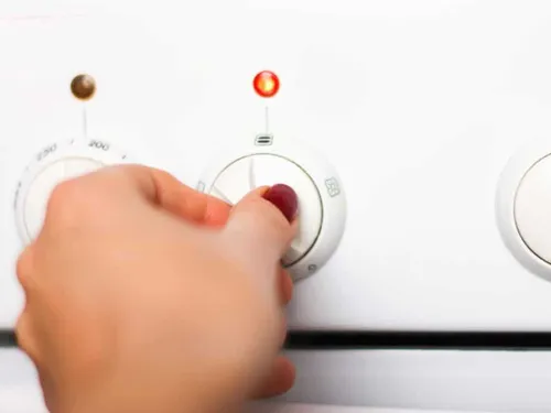 Électricité : 5 astuces faciles à mettre en place pour payer moins cher
