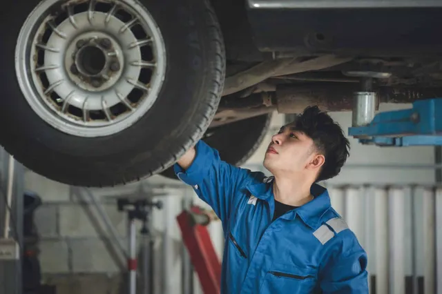 Assurance auto : que signifie « passer sa voiture au marbre » ?