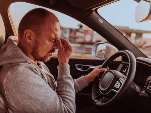 Stress au volant : 6 conseils pour conduire plus sereinement