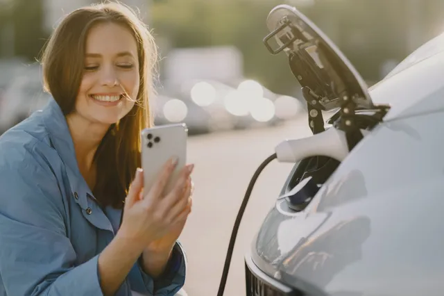 Voiture électrique : il ne vous reste plus que quelques semaines pour profiter de la prime à la conversion