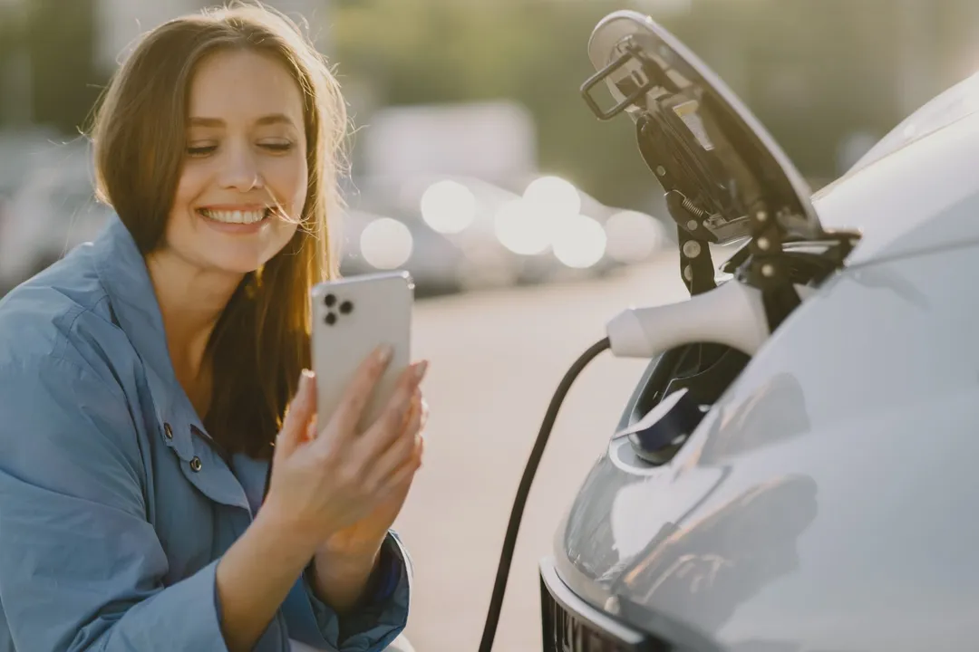 Voiture électrique : il ne vous reste plus que quelques semaines pour profiter de la prime à la conversion