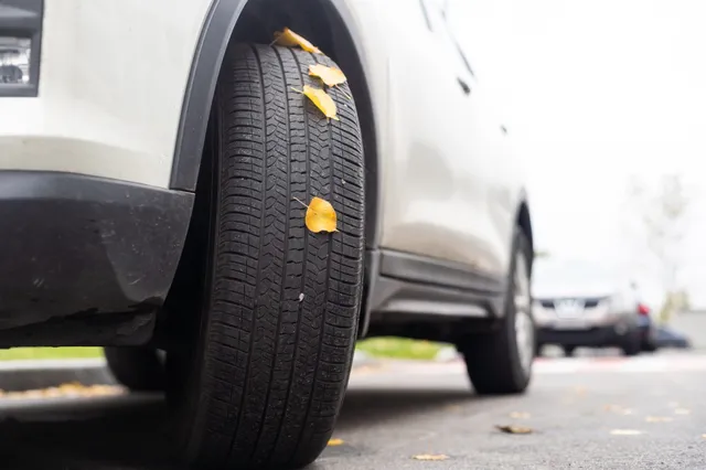 Assurance auto : les risques à rouler avec des pneus sous gonflés