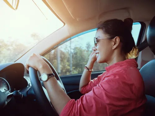 Assurance auto : qui emprunte le plus pour payer sa voiture ?