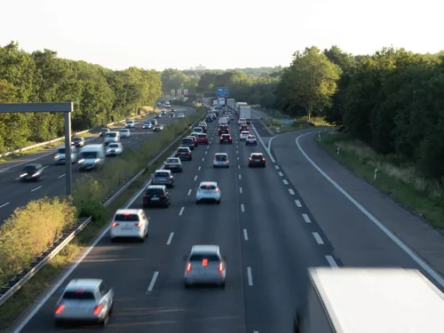 Mortalité routière et assurance auto : un lien qui coûte cher