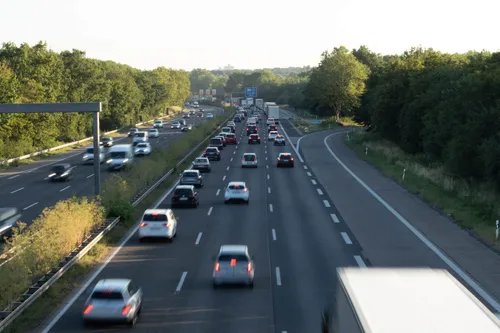 Mortalité routière et assurance auto : un lien qui coûte cher