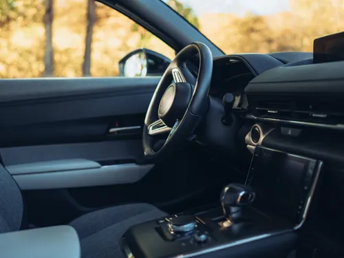 Voiture : les boîtes manuelles se font de plus en plus rares