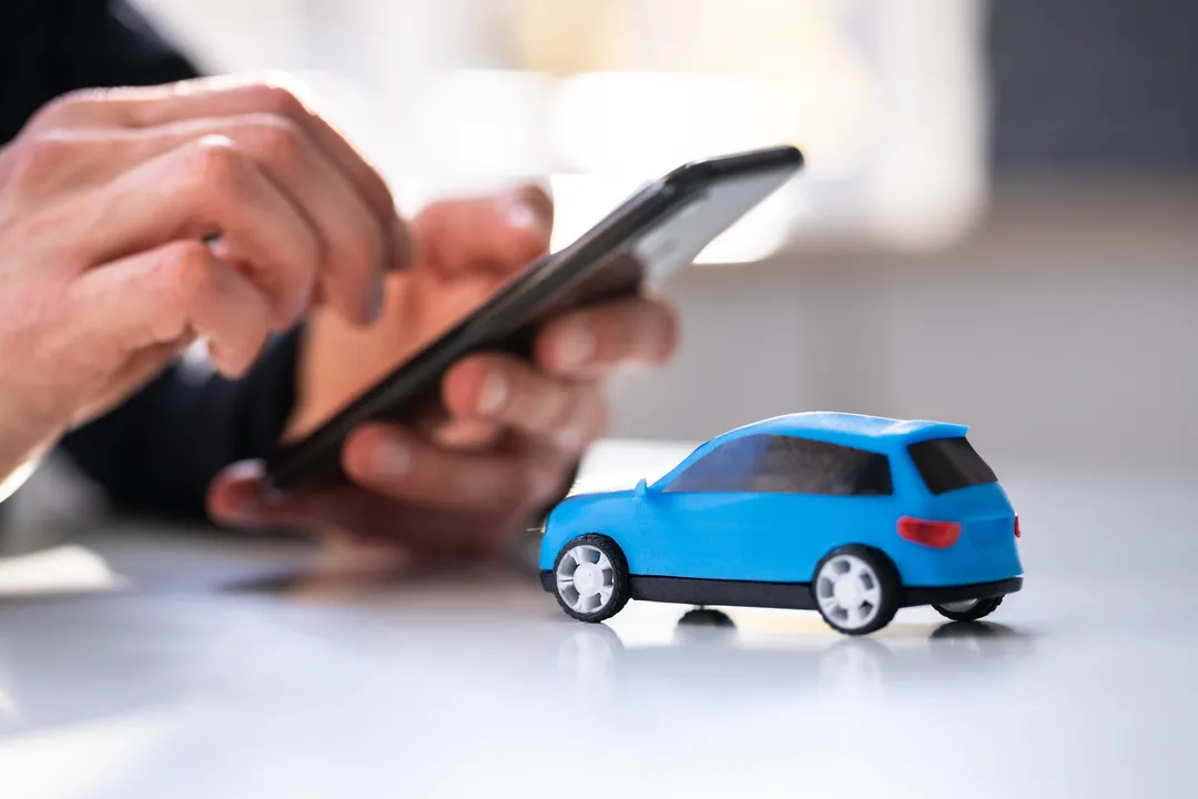 Pourquoi l&rsquo;assurance auto en ligne séduit de plus en plus de conducteurs