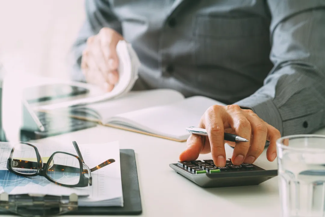 Assurance auto et habitation : une contribution de 0,8 % prévue pour financer les dégâts des émeutes